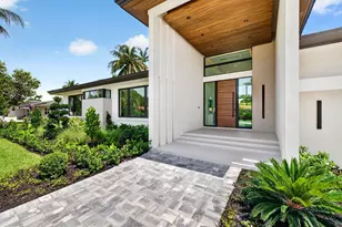 2717 NE 33rd St, Fort Lauderdale, FL 33306 - Photo 11