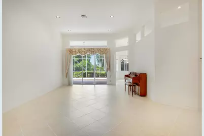 9424 Palestro Street, Lake Worth, FL 33467 - Photo 9