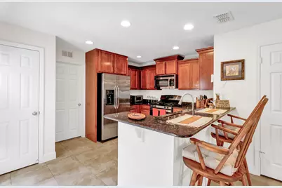 1660 Pointe W Way, Vero Beach, FL 32966 - Photo 9