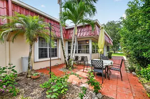 300 Cape Cod Cir, Lake Worth, FL 33467 - Photo 31