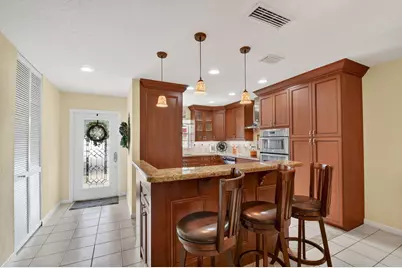 300 Cape Cod Circle, Lake Worth, FL 33467 - Photo 3