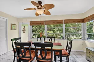 300 Cape Cod Cir, Lake Worth, FL 33467 - Photo 17