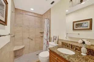 300 Cape Cod Cir, Lake Worth, FL 33467 - Photo 23