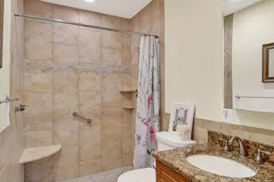 300 Cape Cod Cir, Lake Worth, FL 33467 - Photo 25