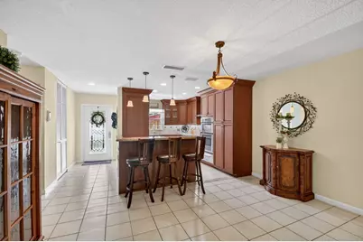 300 Cape Cod Circle, Lake Worth, FL 33467 - Photo 11