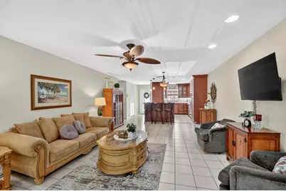 300 Cape Cod Circle, Lake Worth, FL 33467 - Photo 15