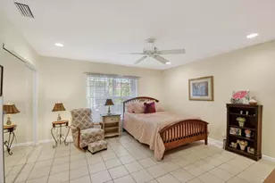 300 Cape Cod Cir, Lake Worth, FL 33467 - Photo 19
