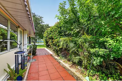 300 Cape Cod Circle, Lake Worth, FL 33467 - Photo 33