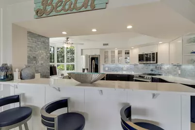 515 Bay Colony Drive N, Juno Beach, FL 33408 - Photo 11
