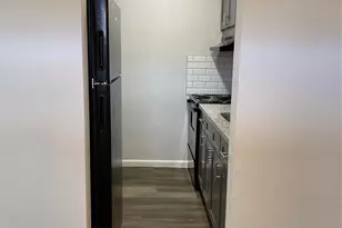 5631 NW 15th St, Lauderhill, FL 33313 - Photo 3
