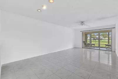 13721 Flora Place #D, Delray Beach, FL 33484 - Photo 29