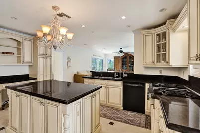 449 Isle Of Palms Drive, Fort Lauderdale, FL 33301 - Photo 11