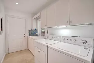 449 Isle of Palms Dr, Fort Lauderdale, FL 33301 - Photo 25