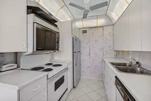 4059 Guildford D, Boca Raton, FL 33434 - Photo 17