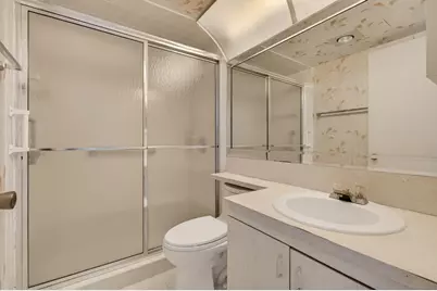 4059 Guildford D, Boca Raton, FL 33434 - Photo 23