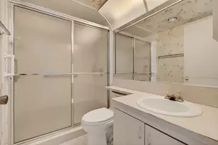 4059 Guildford D, Boca Raton, FL 33434 - Photo 23