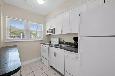 741 Bayshore Drive #16n, Fort Lauderdale, FL 33304 - Photo 9