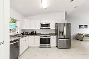 1022 41st Ave, Vero Beach, FL 32960 - Photo 9
