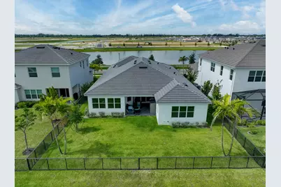 13530 Spruce Pine Drive, The Acreage, FL 33470 - Photo 35