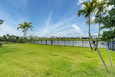 13530 Spruce Pine Drive, The Acreage, FL 33470 - Photo 33