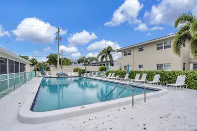 2131 NE 42nd Court #210e, Lighthouse Point, FL 33064 - Photo 23