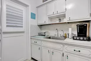 2131 NE 42nd Ct, Lighthouse Point, FL 33064 - Photo 7