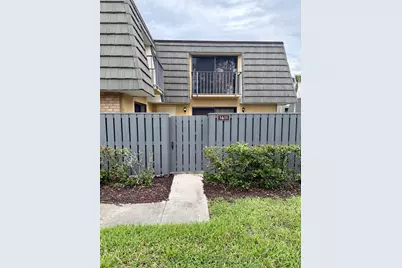 1611 16th Way, West Palm Beach, FL 33407 - Photo 1
