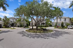 357 Vizcaya Dr, Palm Beach Gardens, FL 33418 - Photo 45