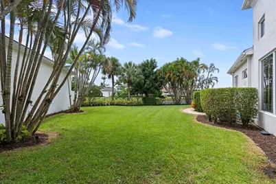 357 Vizcaya Drive, Palm Beach Gardens, FL 33418 - Photo 45