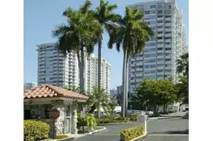 18031 Biscayne Blvd, Aventura, FL 33160 - Photo 9