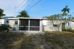 715 S C St, Lake Worth, FL 33460 - Photo 3