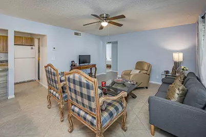539 Shady Pine Way #B2, Greenacres, FL 33415 - Photo 11