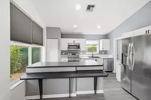 1852 Capeside Cir, Wellington, FL 33414 - Photo 13