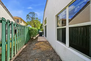 1852 Capeside Cir, Wellington, FL 33414 - Photo 25