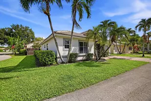1852 Capeside Cir, Wellington, FL 33414 - Photo 3