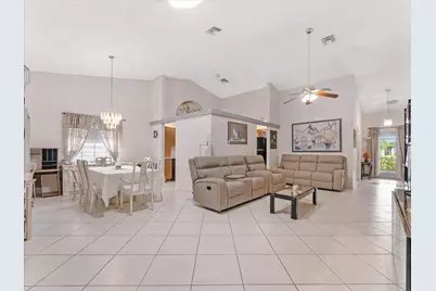 3897 Dafilee Circle, West Palm Beach, FL 33417 - Photo 15