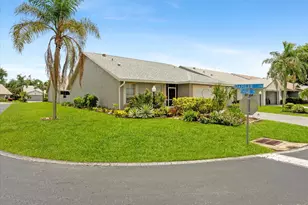 3897 Dafilee Cir, West Palm Beach, FL 33417 - Photo 3
