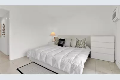 175 Fanshaw E, Boca Raton, FL 33434 - Photo 17