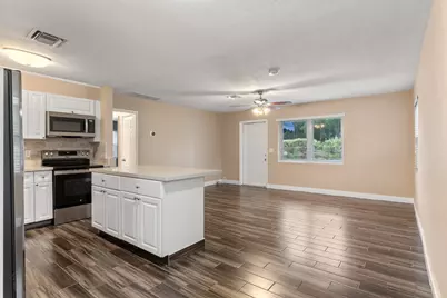 957 30th Street, West Palm Beach, FL 33407 - Photo 5