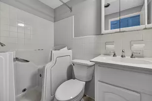 3233 NE 34th St, Fort Lauderdale, FL 33308 - Photo 27