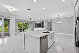 15251 Waterleaf Ln, Delray Beach, FL 33446 - Photo 13