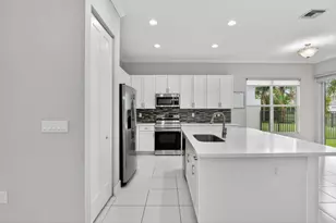 15251 Waterleaf Ln, Delray Beach, FL 33446 - Photo 9