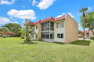 201 Lake Frances Dr, West Palm Beach, FL 33411 - Photo 29