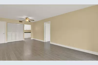 201 Lake Frances Drive, West Palm Beach, FL 33411 - Photo 11