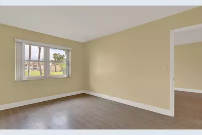 201 Lake Frances Drive, West Palm Beach, FL 33411 - Photo 21