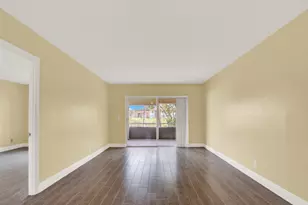 201 Lake Frances Dr, West Palm Beach, FL 33411 - Photo 13