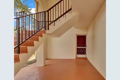 201 Lake Frances Drive, West Palm Beach, FL 33411 - Photo 3
