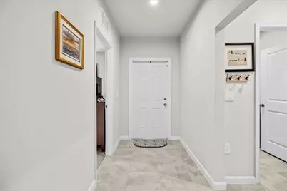 843 Persimmon Place, Fort Pierce, FL 34981 - Photo 5