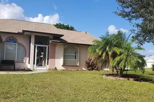3004 SE Suntan Ct Ct SE, Palm Bay, FL 32909 - Photo 11