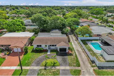 2030 N 54th Avenue, Hollywood, FL 33021 - Photo 47